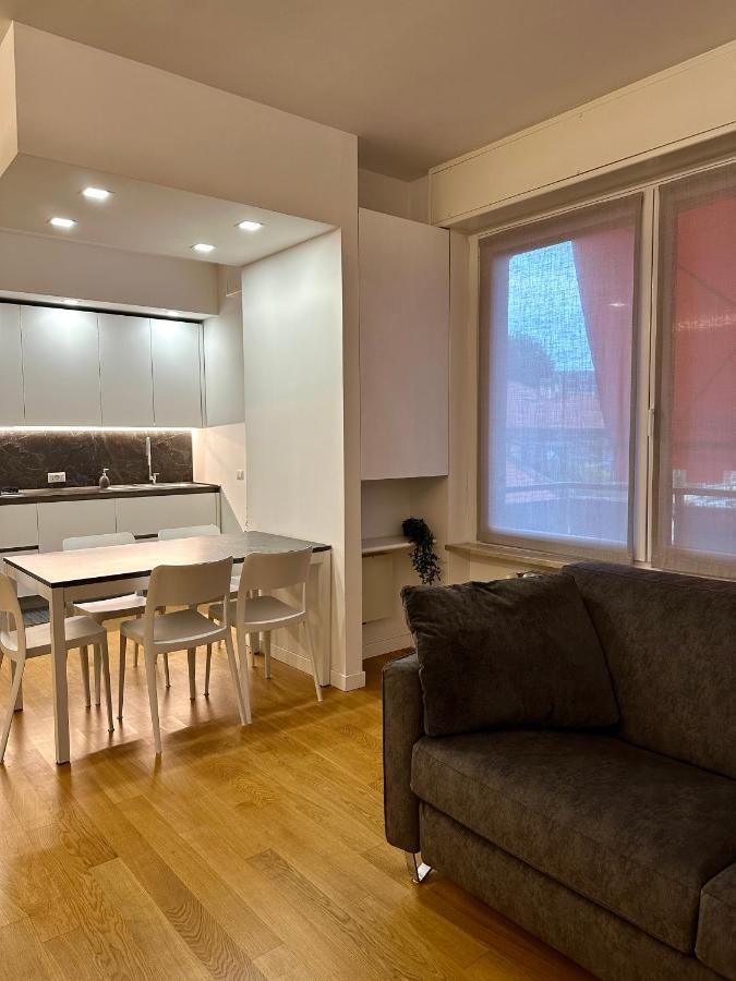 Modern Art Loft - Raffinato Loft In Zona Centrale Милан Экстерьер фото